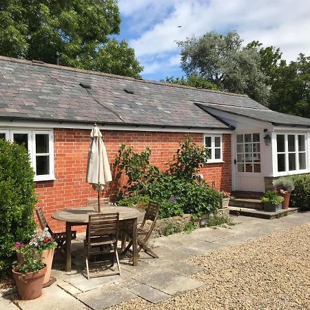 Norburton Hall Cottages Bridport Exteriör bild