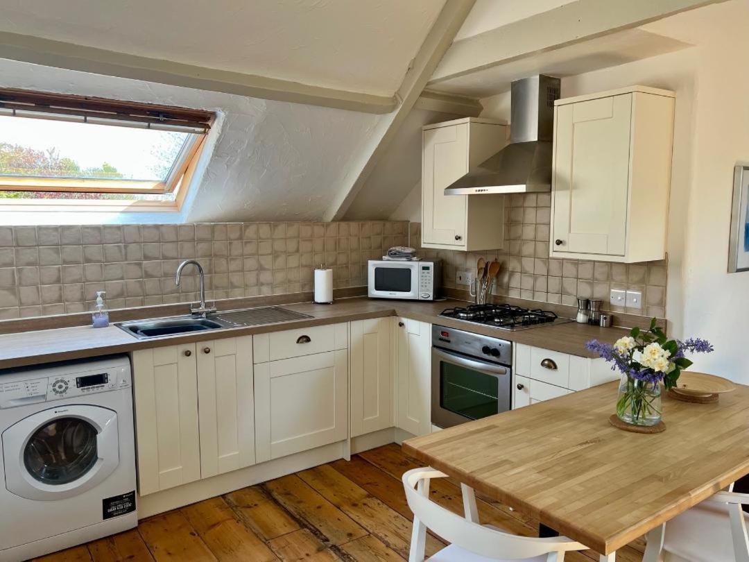 Norburton Hall Cottages Bridport Exteriör bild