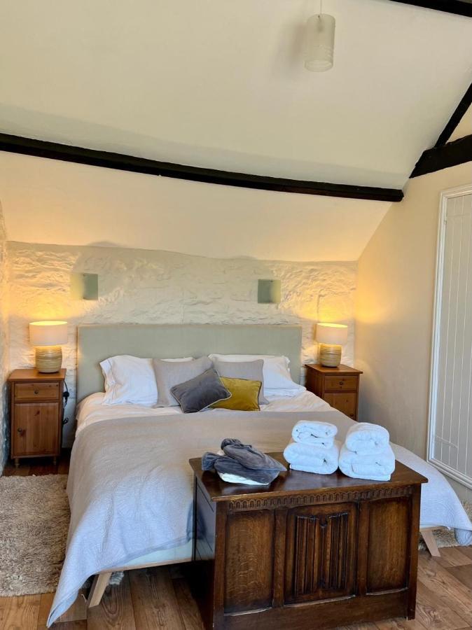 Norburton Hall Cottages Bridport Exteriör bild