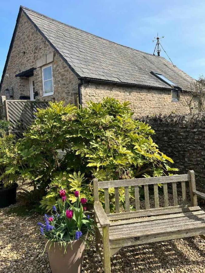 Norburton Hall Cottages Bridport Exteriör bild